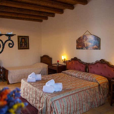 Casa Go'El Bed and Breakfast Chiaramonte Gulfi Exterior foto