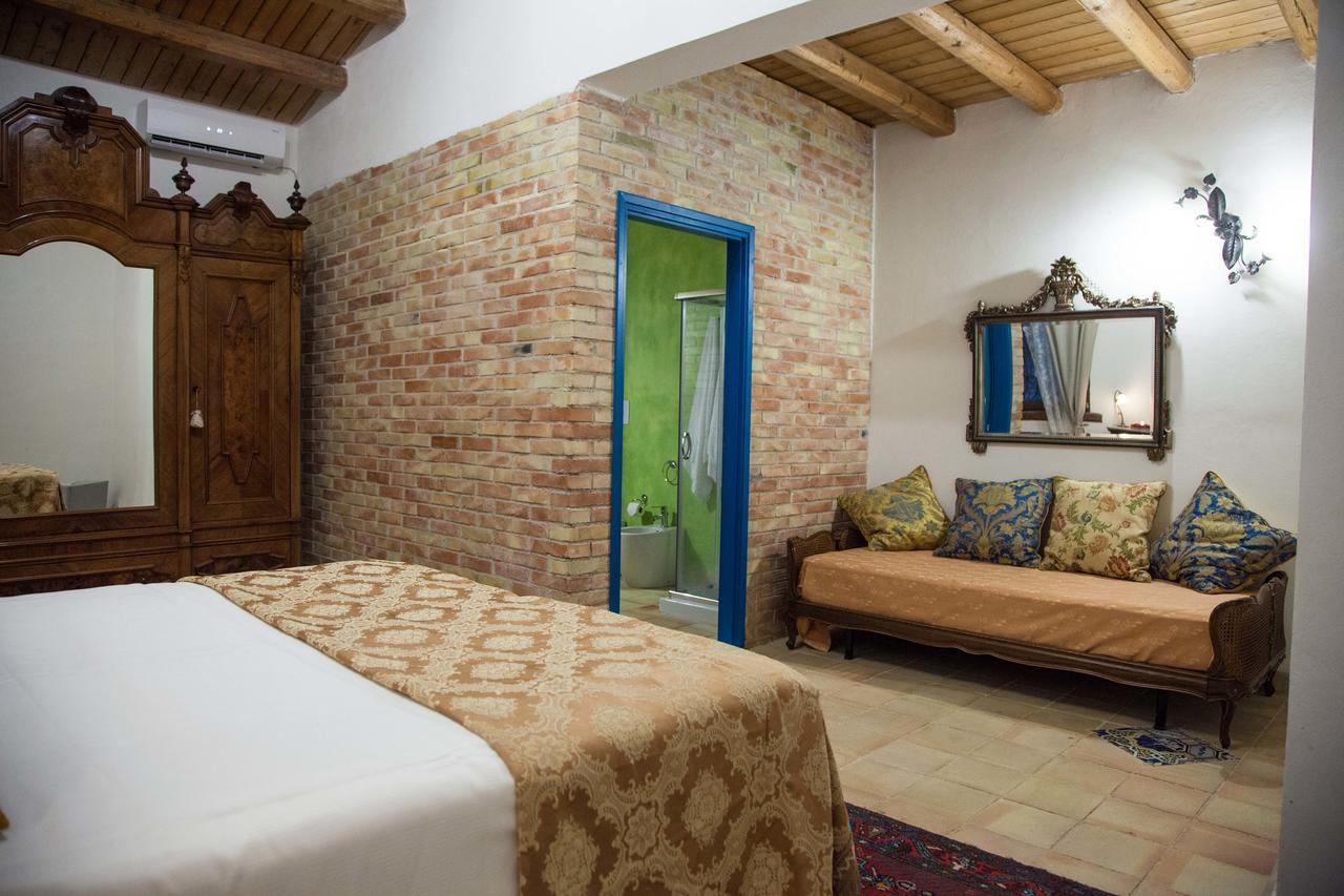 Casa Go'El Bed and Breakfast Chiaramonte Gulfi Exterior foto